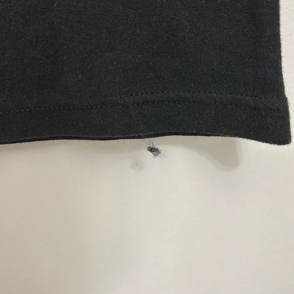 Vintage Madonna 2001 Drowned World Tour concert tee - SHRUNKEN FIT - Picture 9 of 10